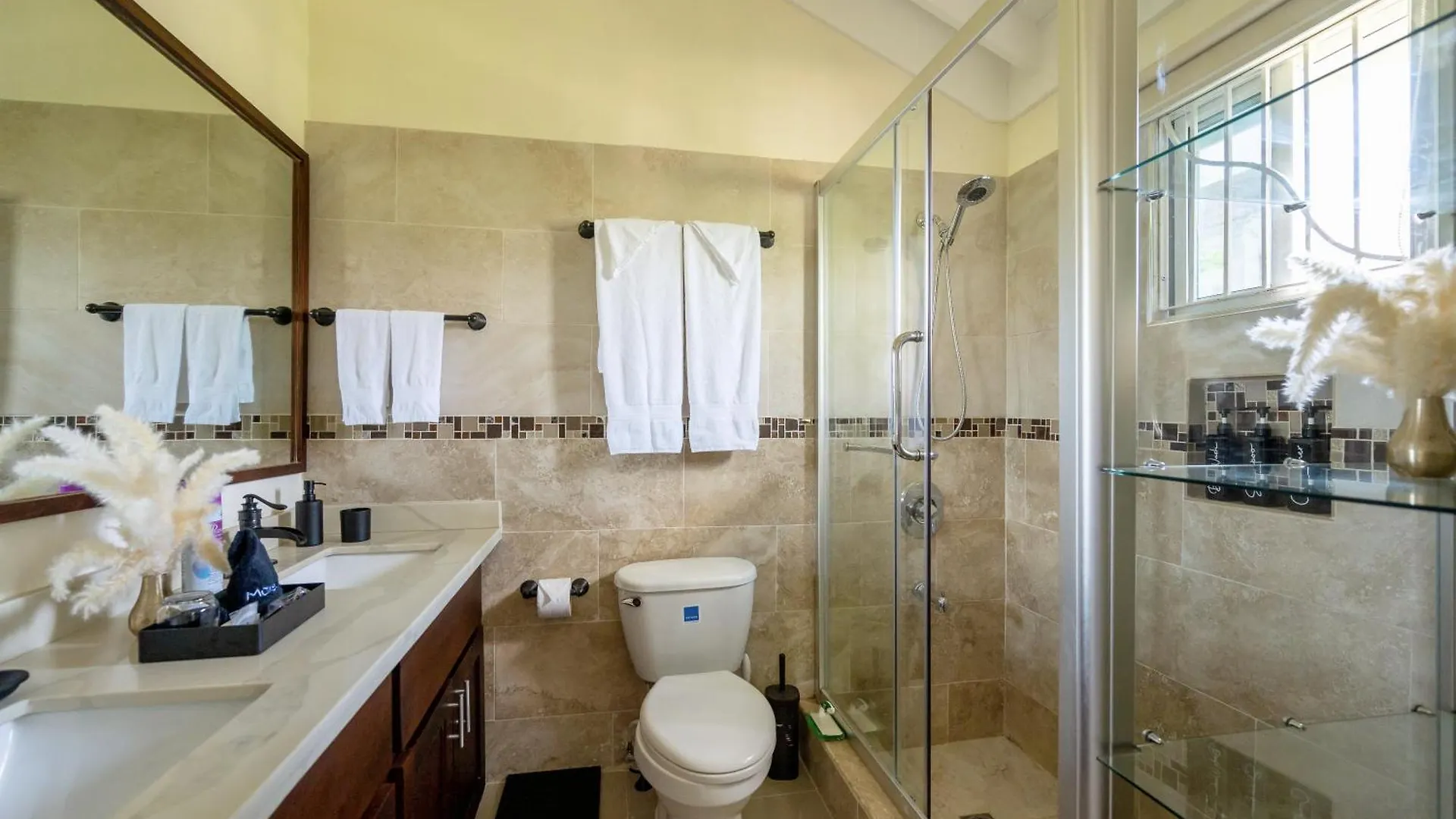 Curate Cottage, Ocho Rios Holiday home